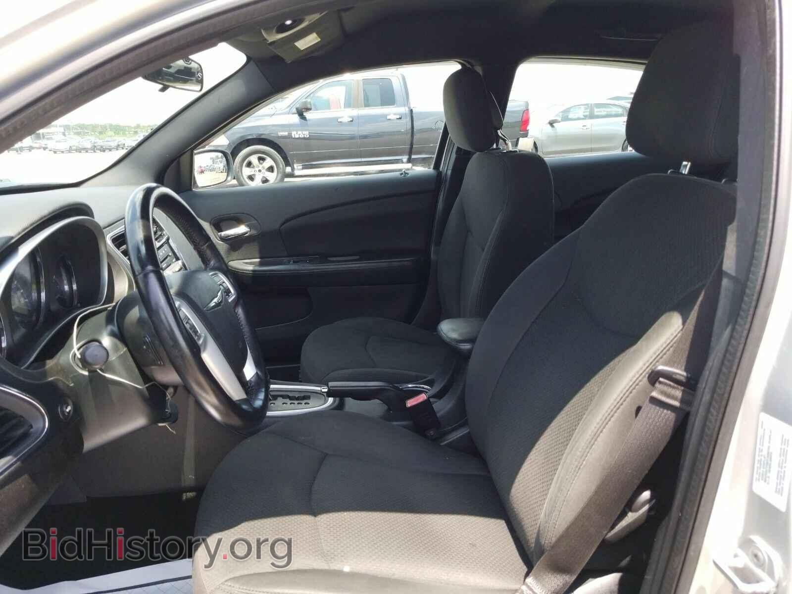 2011 Chrysler 200 - VIN: 1C3BC1FG4BN552542 - Фото 3