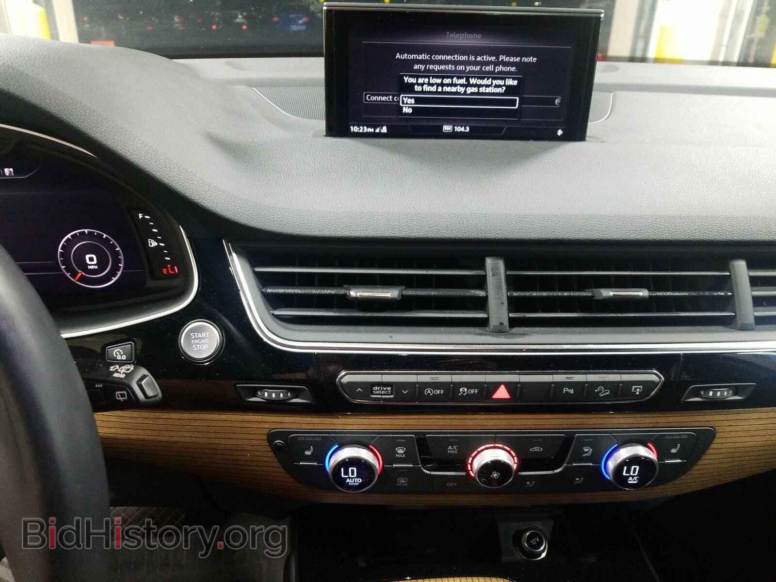 2017 Audi Q7 - VIN: WA1LAAF77HD015601 - Фото 4