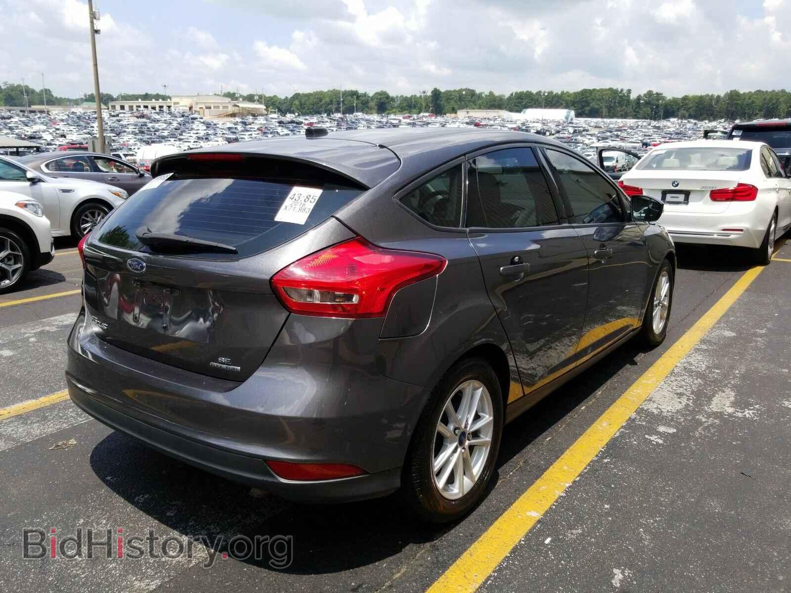 2016 Ford Focus - VIN: 1FADP3K25GL232492 - Фото 2