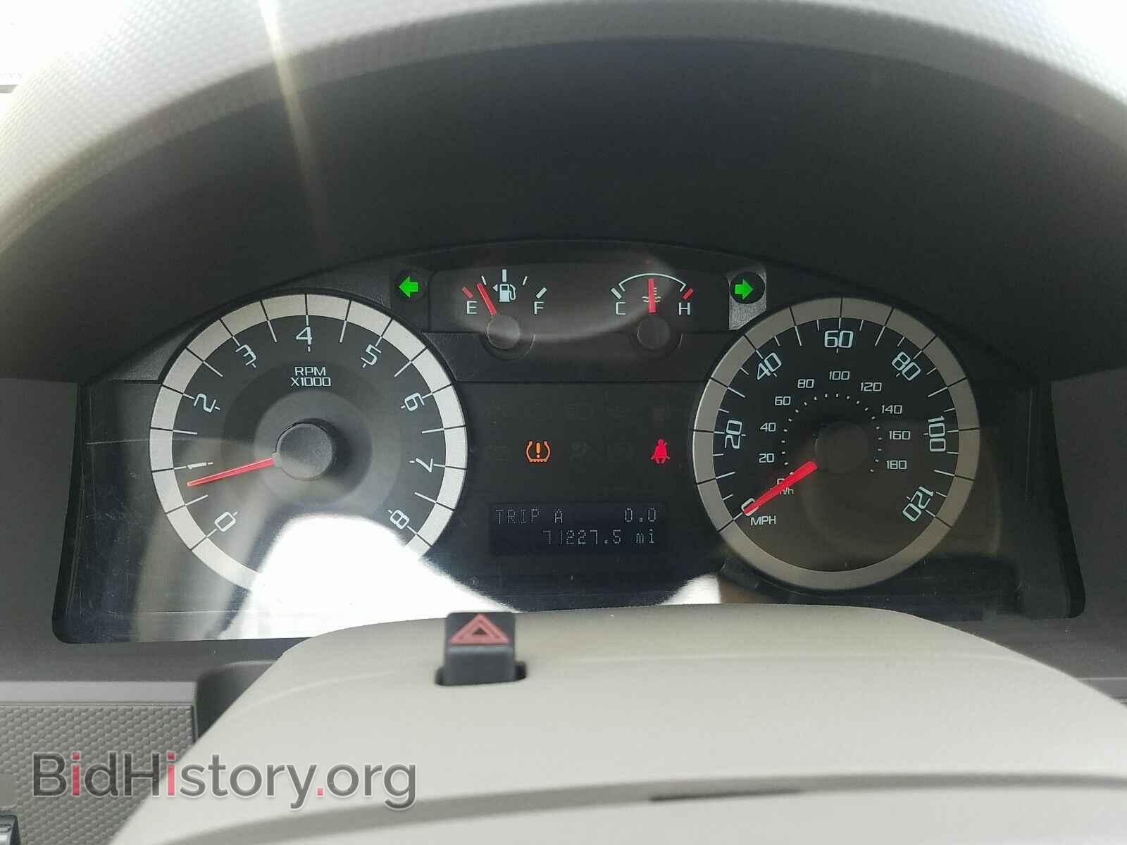 2011 Ford Escape - VIN: 1FMCU0D73BKB21021 - Фото 5
