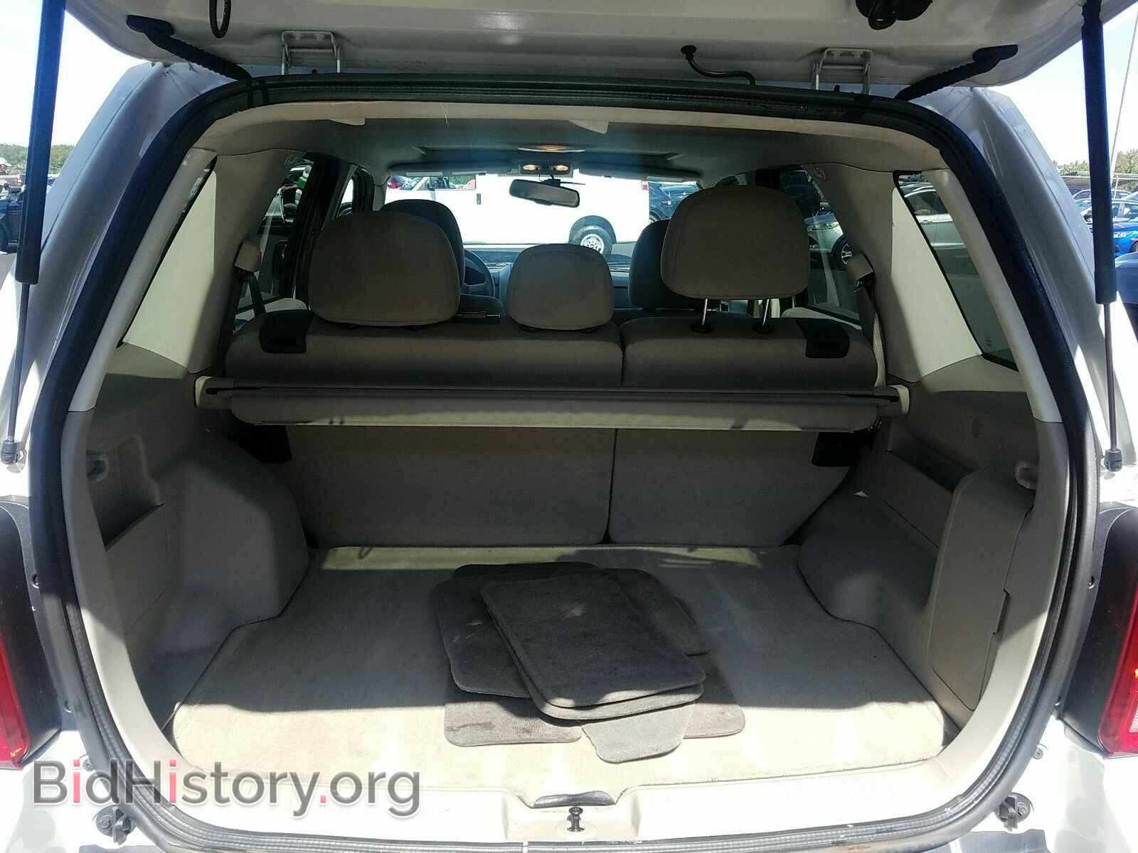2011 Ford Escape - VIN: 1FMCU0D73BKB21021 - Фото 7