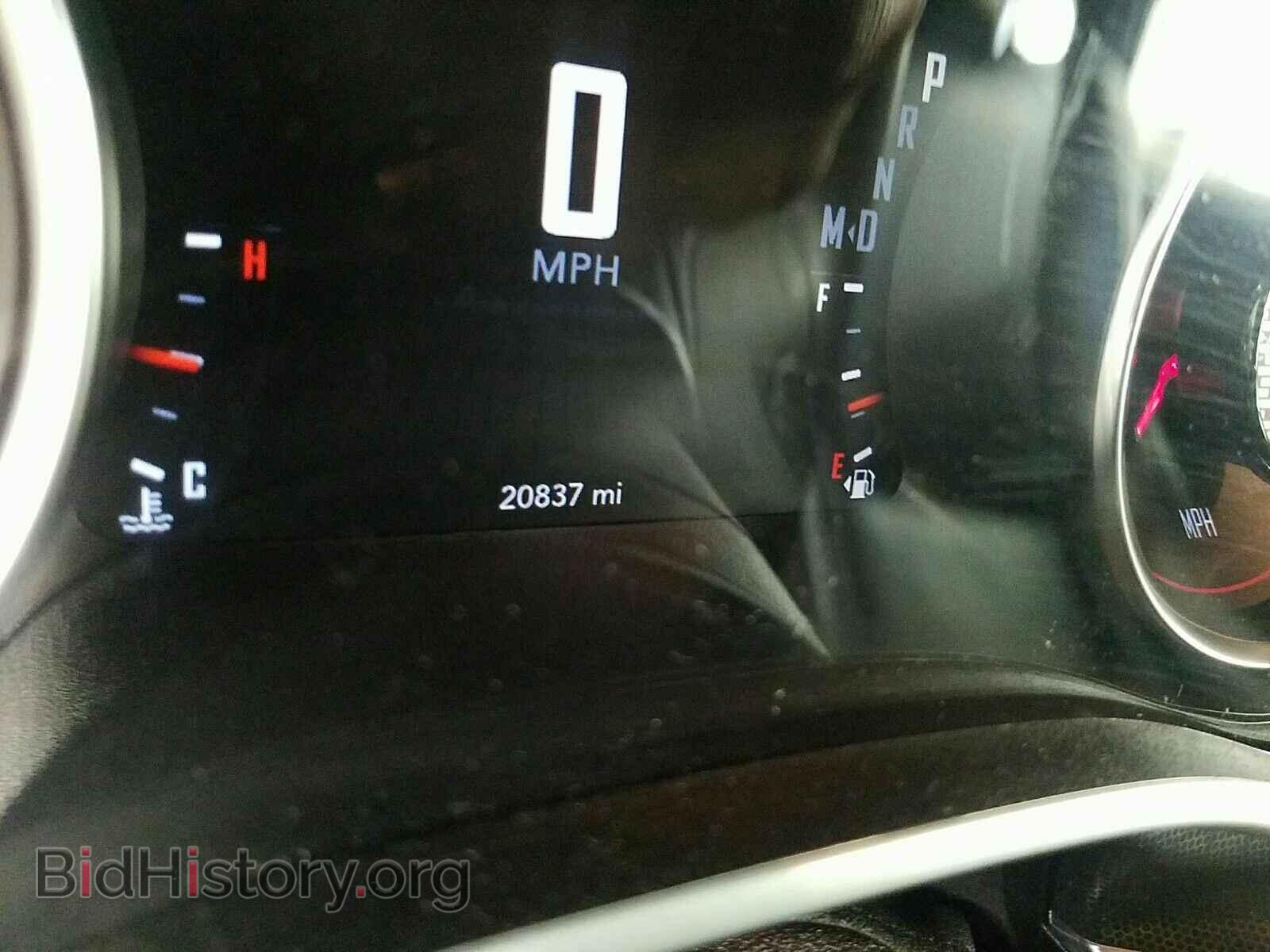 2018 Dodge Challenger - VIN: 2C3CDZAG9JH259217 - Фото 5