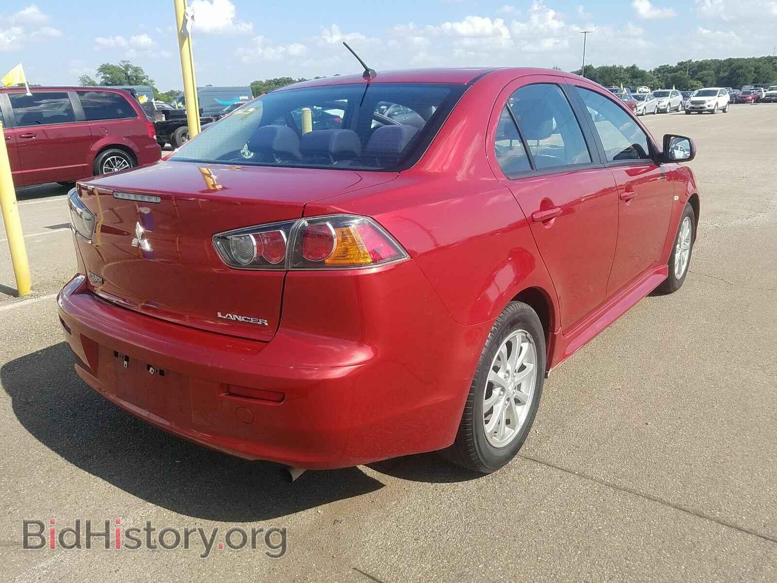 2014 Mitsubishi Lancer - VIN: JA32U2FU8EU017226 - Фото 2