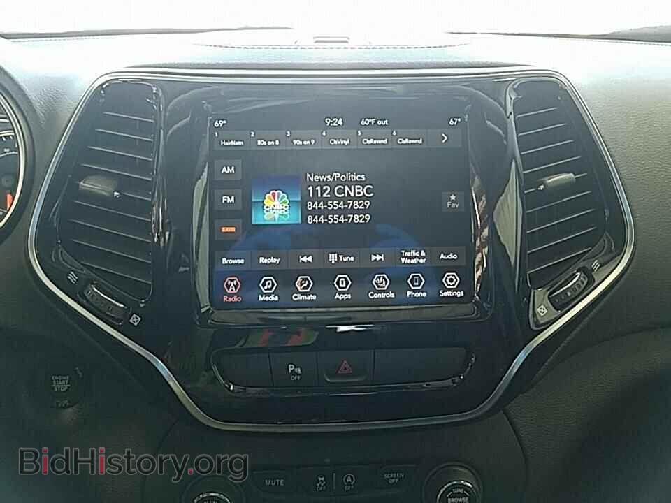 2019 Jeep Cherokee - VIN: 1C4PJMDX2KD359713 - Фото 4