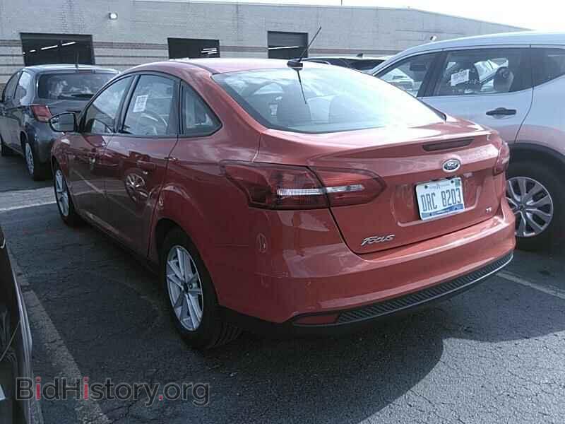 2017 Ford Focus - VIN: 1FADP3F20HL278047 - Фото 8