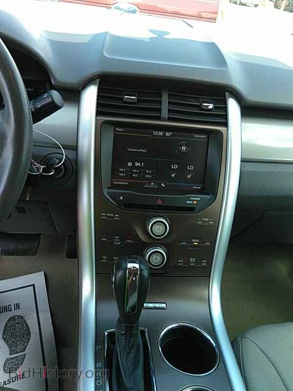 2011 Ford Edge - VIN: 2FMDK3JC4BBB38580 - Photo 4