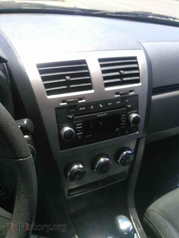 2010 Dodge Avenger - VIN: 1B3CC4FB6AN103756 - Photo 4