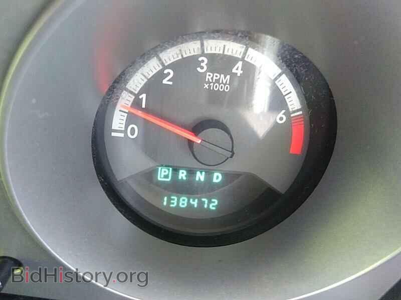 2010 Dodge Avenger - VIN: 1B3CC4FB6AN103756 - Photo 5