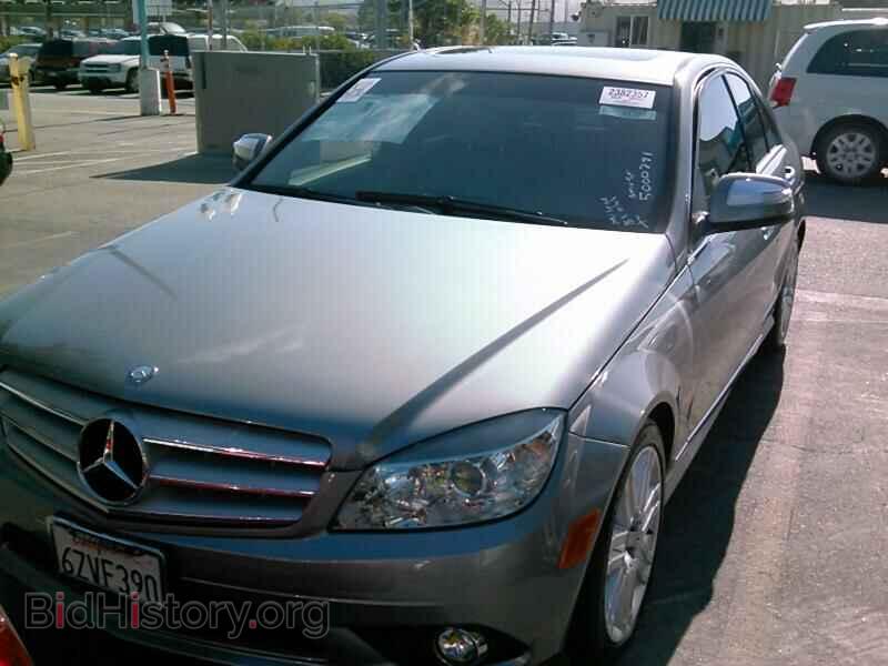 Photo WDDGF54X79R066724 - Mercedes-Benz C-Class 2009