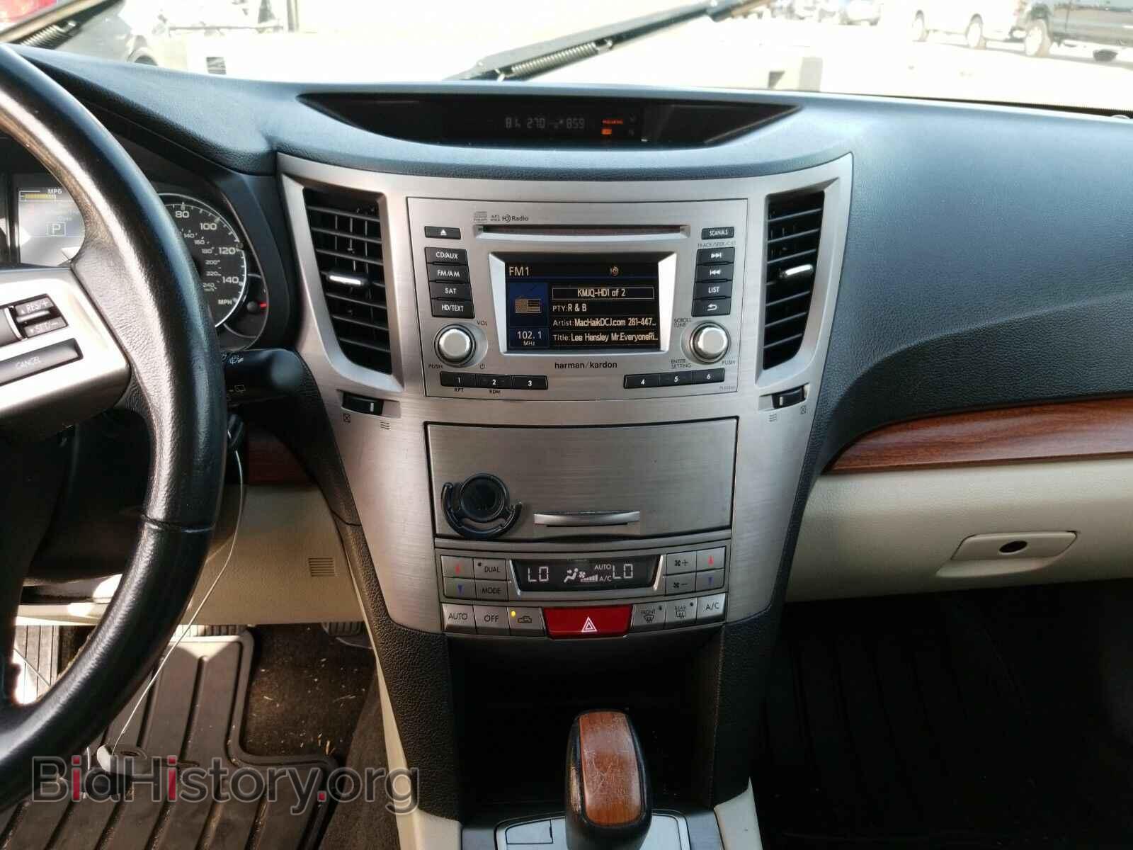 2014 Subaru Outback - VIN: 4S4BRBLC0E3225410 - Фото 4
