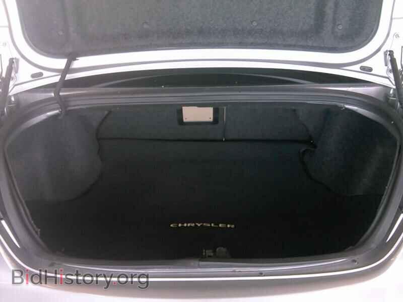 2013 Chrysler 200 - VIN: 1C3CCBBB0DN672250 - Фото 7