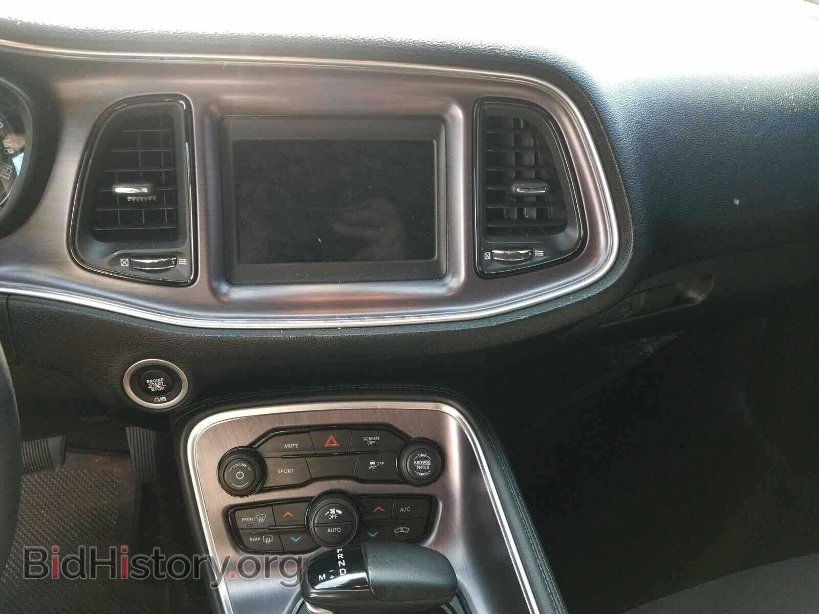 2018 Dodge Challenger - VIN: 2C3CDZAG6JH262897 - Фото 4