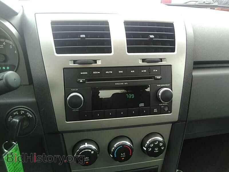 2010 Dodge Avenger - VIN: 1B3CC4FB5AN135615 - Фото 4
