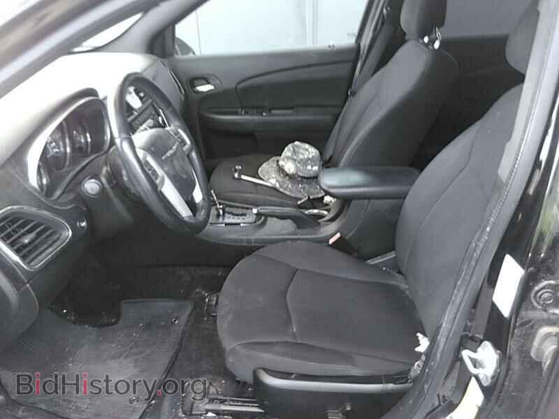 2013 Chrysler 200 - VIN: 1C3CCBBB3DN672632 - Фото 3