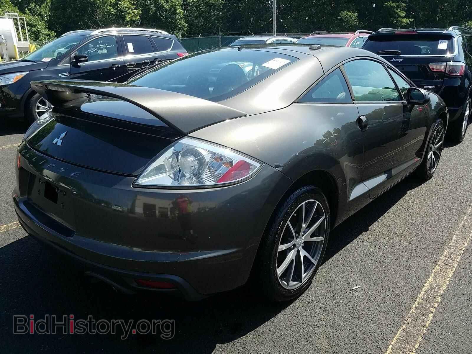 2010 Mitsubishi Eclipse - VIN: 4A31K5DF4AE001440 - Фото 2