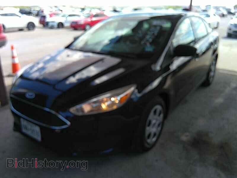 Фотография 1FADP3E2XJL229526 - Ford Focus 2018