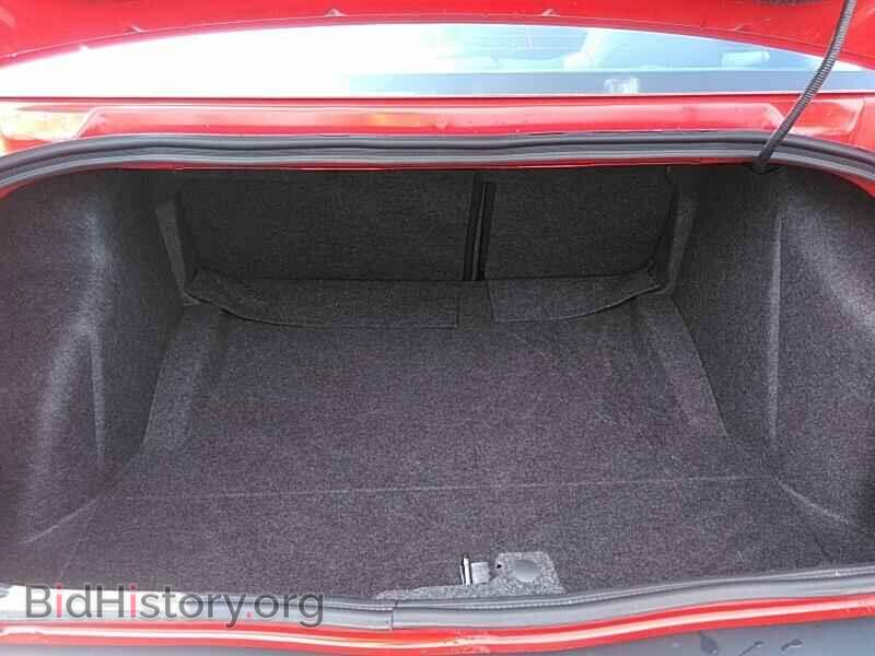 2017 Dodge Challenger - VIN: 2C3CDZBT0HH629489 - Фото 7