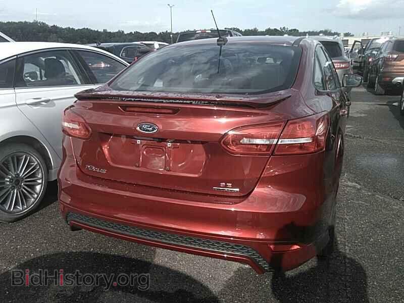 2016 Ford Focus - VIN: 1FADP3F27GL275158 - Фото 2