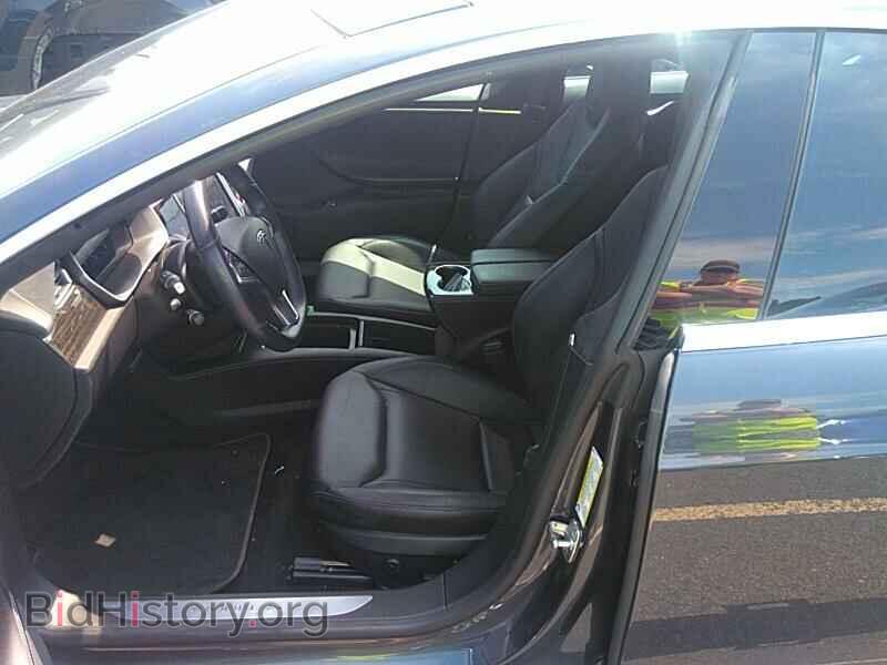 2016 Tesla Model S - VIN: 5YJSA1E27GF141679 - Фото 3