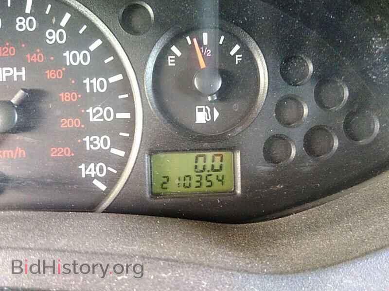 2007 Ford Focus - VIN: 1FAHP37N97W112584 - Фото 5