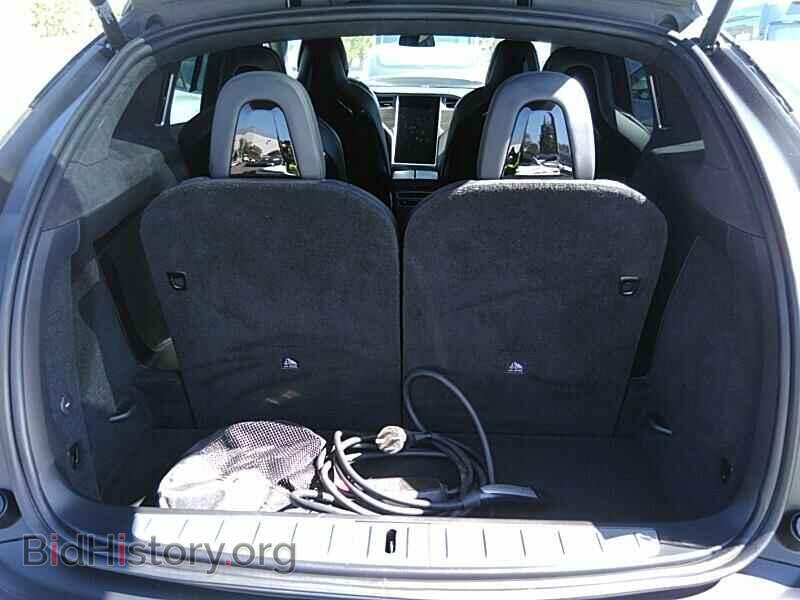2016 Tesla Model X - VIN: 5YJXCBE28GF025574 - Фото 7