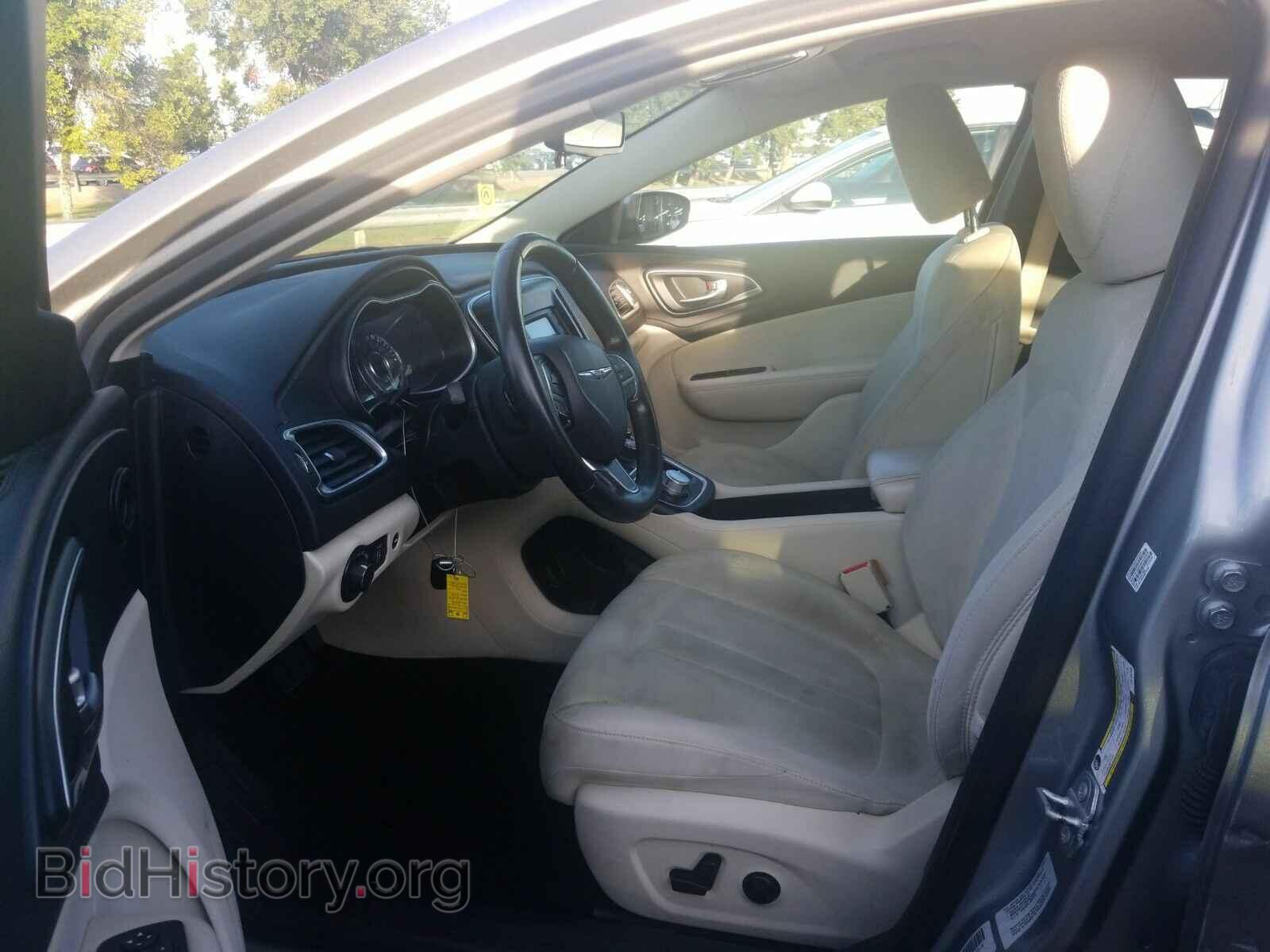 2016 Chrysler 200 - VIN: 1C3CCCAB7GN126749 - Фото 3