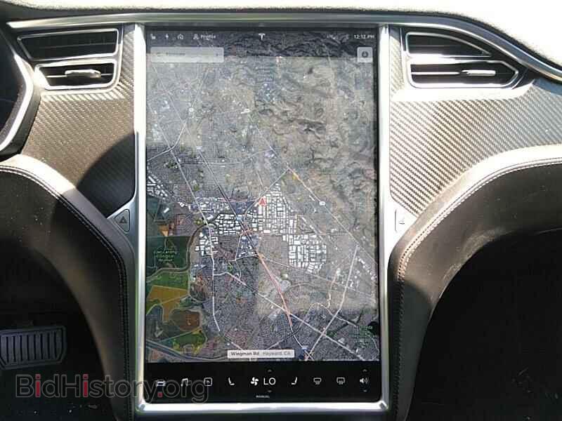 2016 Tesla Model S - VIN: 5YJSA1E2XGF134936 - Photo 4