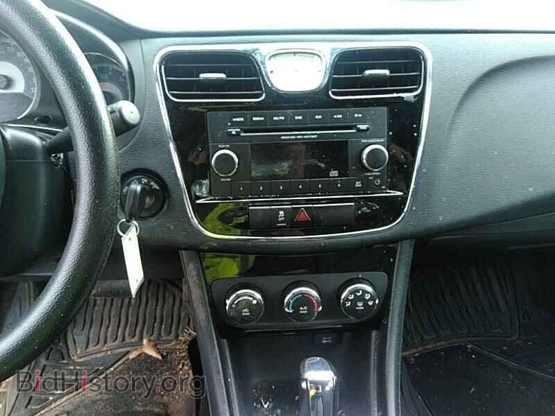 2012 Chrysler 200 - VIN: 1C3CCBAB3CN273011 - Фото 4