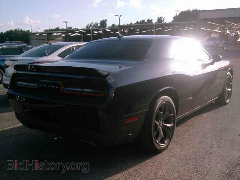 2018 Dodge Challenger - VIN: 2C3CDZAG7JH112197 - Фото 2