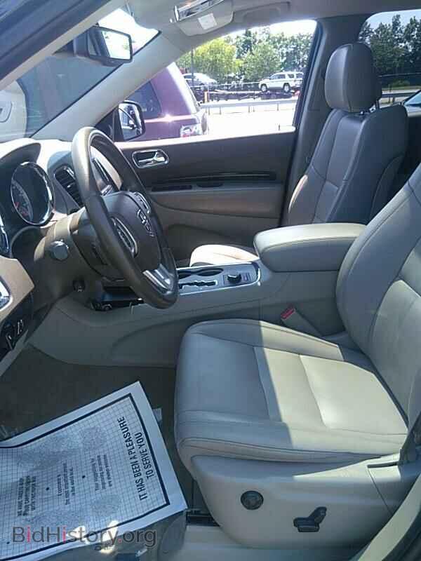 2011 Dodge Durango - VIN: 1D4SE4GTXBC638942 - Фото 3