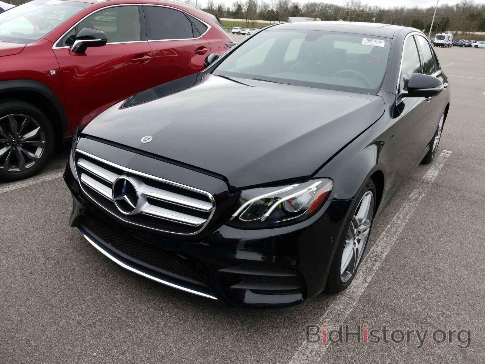 Фотография WDDZF6JB6KA494084 - Mercedes-Benz E-Class 2019