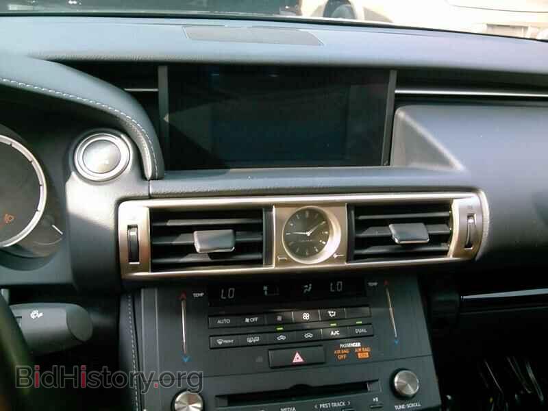 2016 Lexus IS 300 - VIN: JTHCM1D25G5009050 - Фото 4