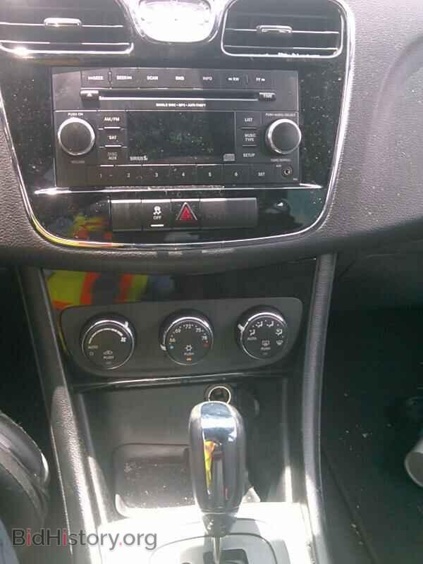 2012 Chrysler 200 - VIN: 1C3CCBBBXCN303202 - Фото 4
