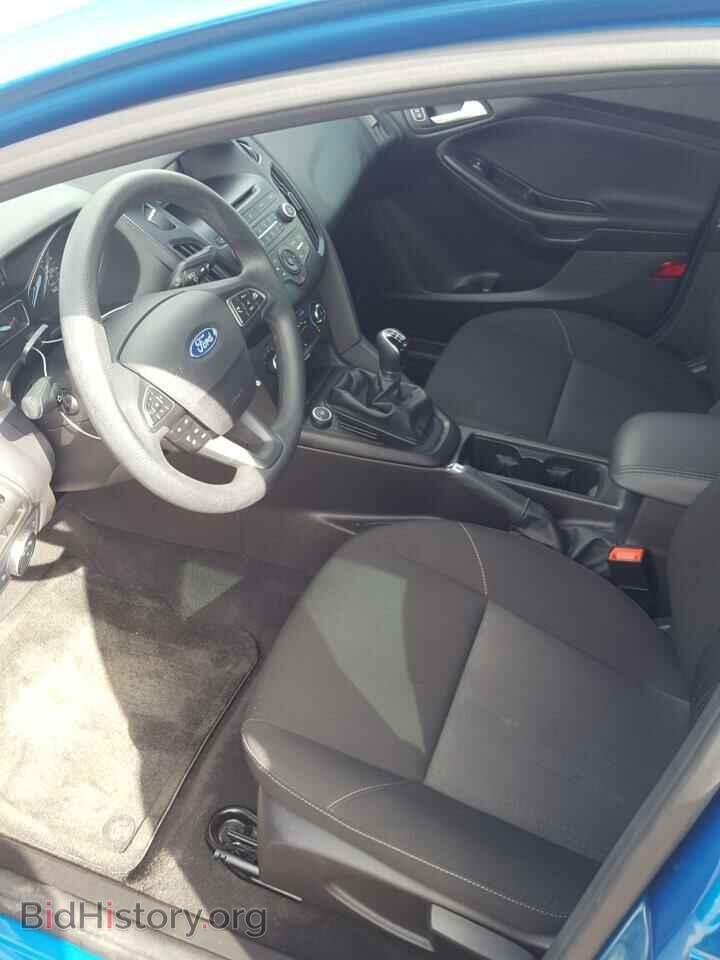 2015 Ford Focus - VIN: 1FADP3F24FL299612 - Фото 3