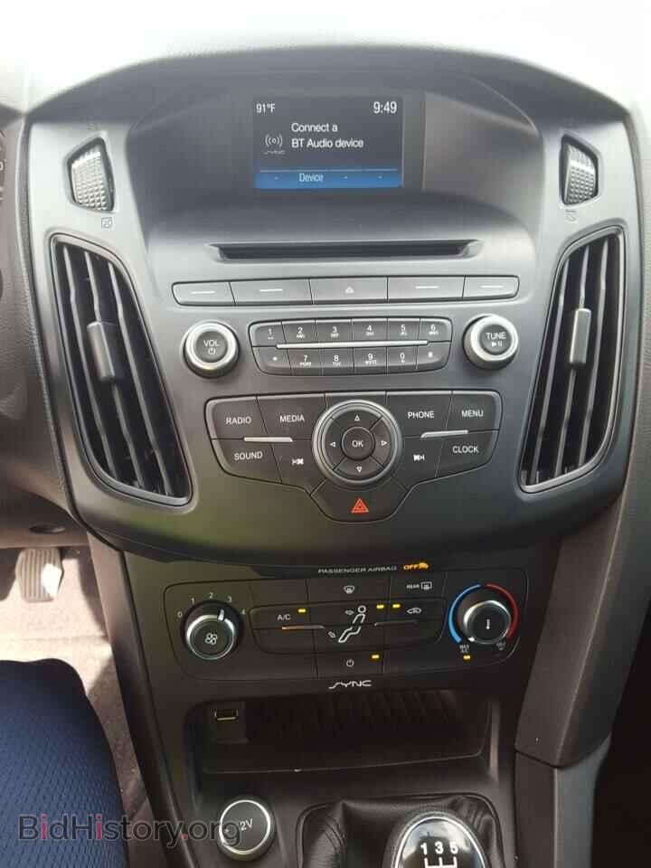 2015 Ford Focus - VIN: 1FADP3F24FL299612 - Фото 4