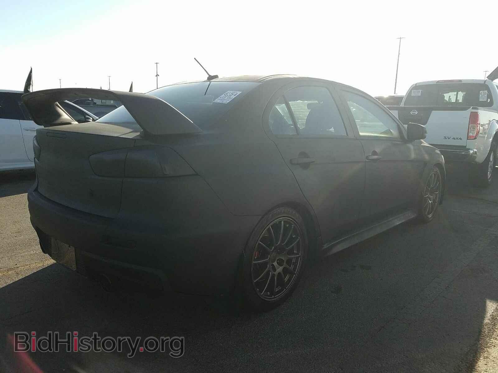 2015 Mitsubishi Lancer Evolution - VIN: JA32W7FV7FU028221 - Photo 2