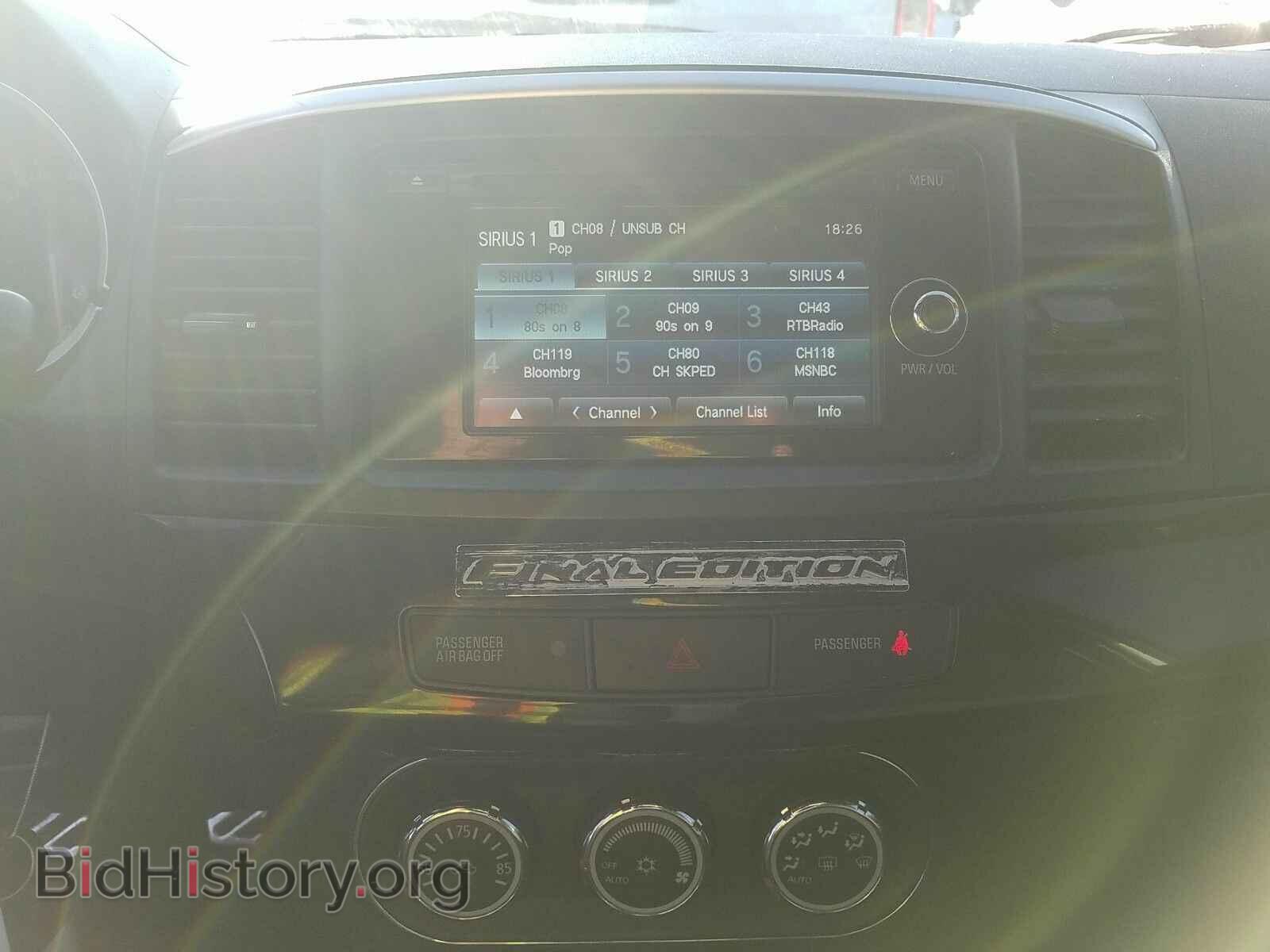 2015 Mitsubishi Lancer Evolution - VIN: JA32W7FV7FU028221 - Photo 4
