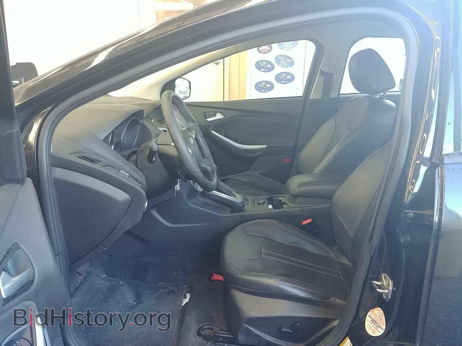 2013 Ford Focus - VIN: 1FADP3F22DL106290 - Фото 3