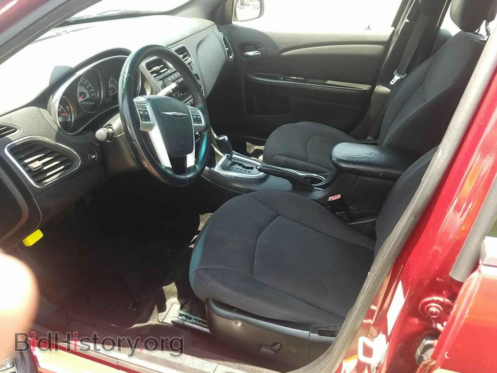 2013 Chrysler 200 - VIN: 1C3CCBBB4DN553665 - Фото 3