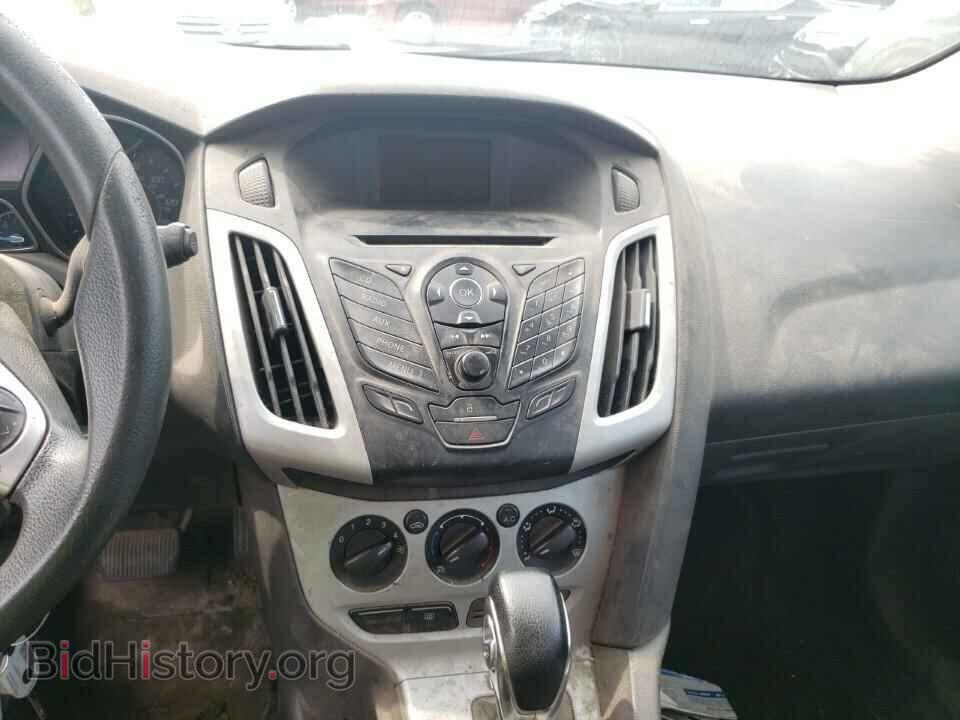 2013 Ford Focus - VIN: 1FADP3K22DL118946 - Фото 4