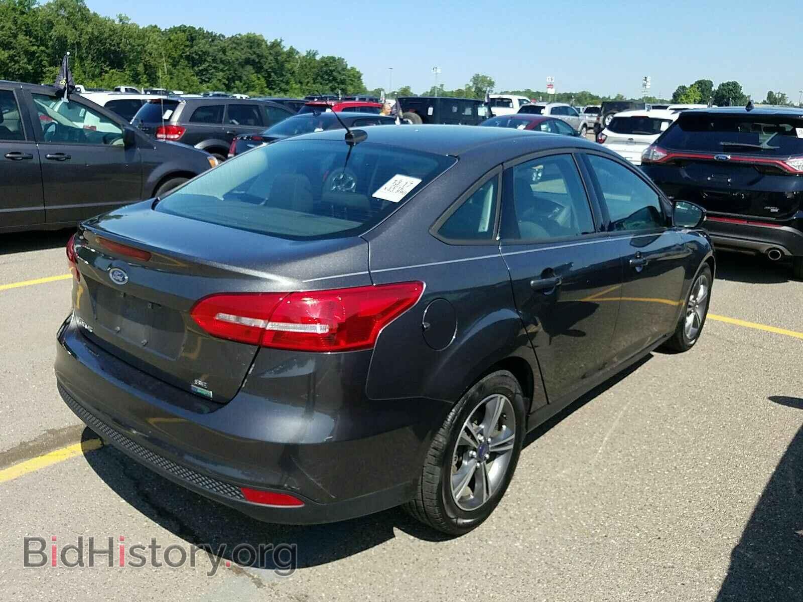2016 Ford Focus - VIN: 1FADP3FEXGL211996 - Photo 2