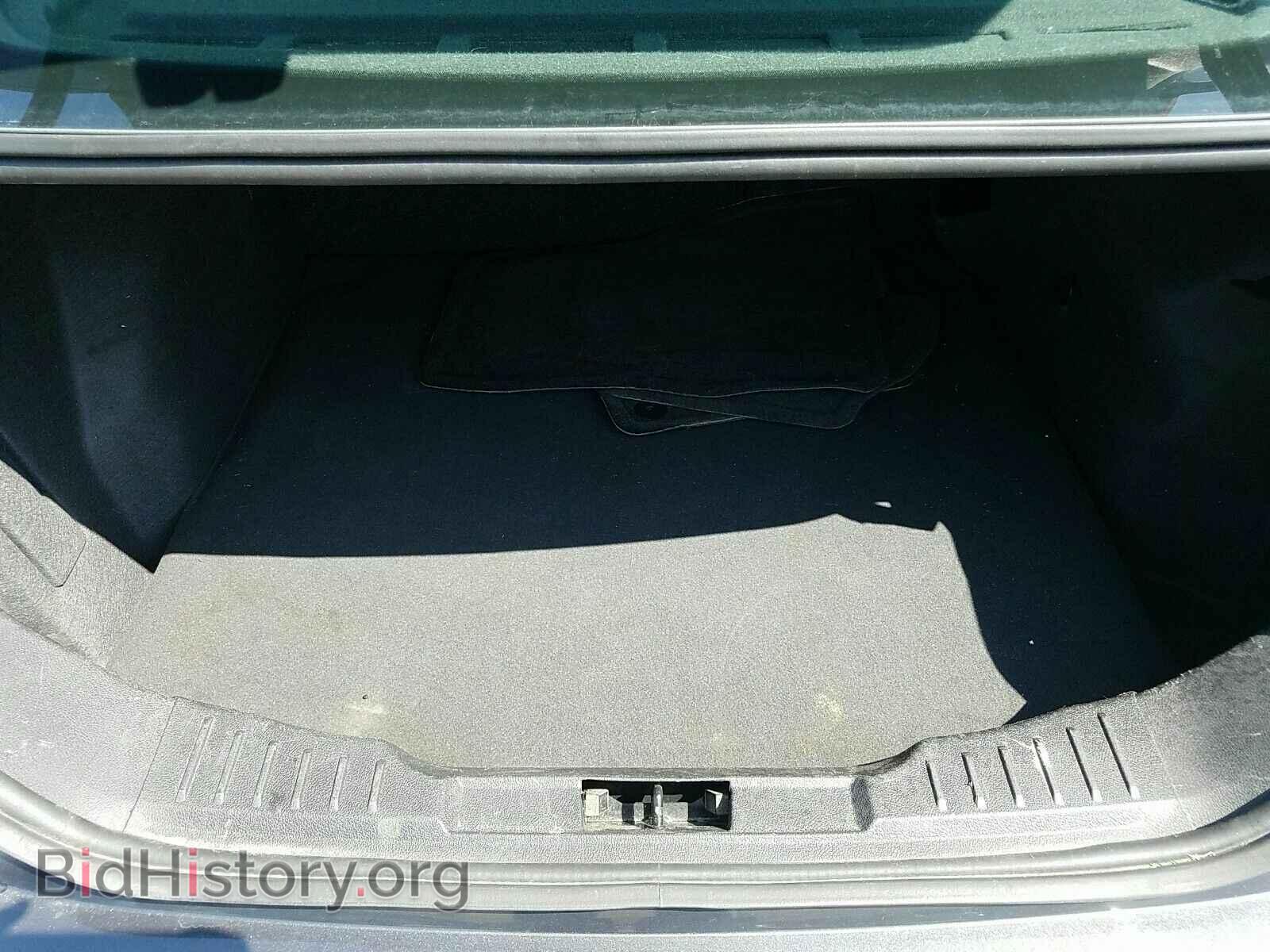 2016 Ford Focus - VIN: 1FADP3FEXGL211996 - Photo 7