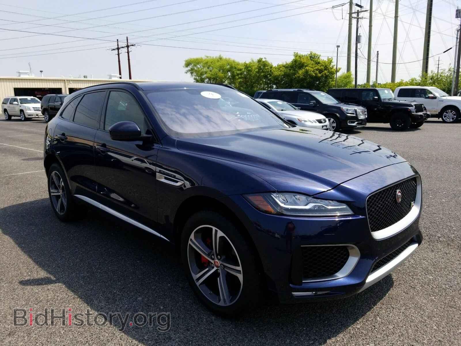2017 Jaguar F-PACE - VIN: SADCM2BV1HA491064 - Фото 3