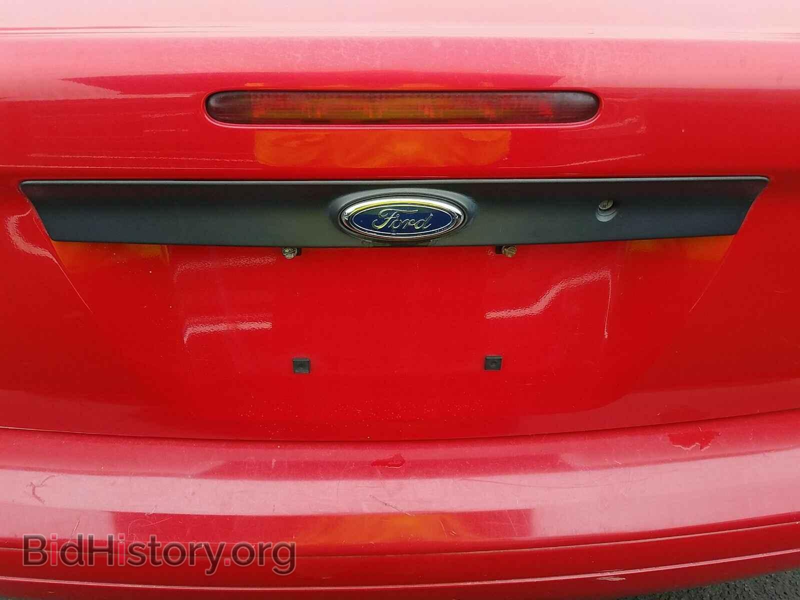 2007 Ford Focus - VIN: 1FAFP34N47W343856 - Фото 7
