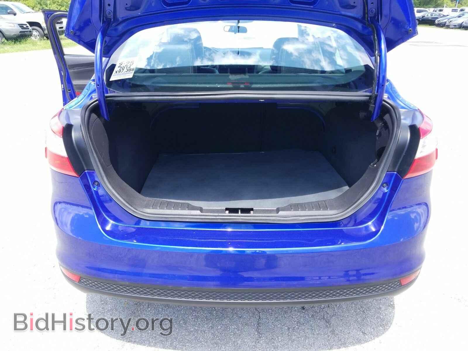 2014 Ford Focus - VIN: 1FADP3F27EL414847 - Photo 7