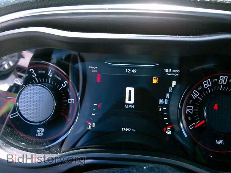 2017 Dodge Challenger - VIN: 2C3CDZAG4HH565882 - Фото 5