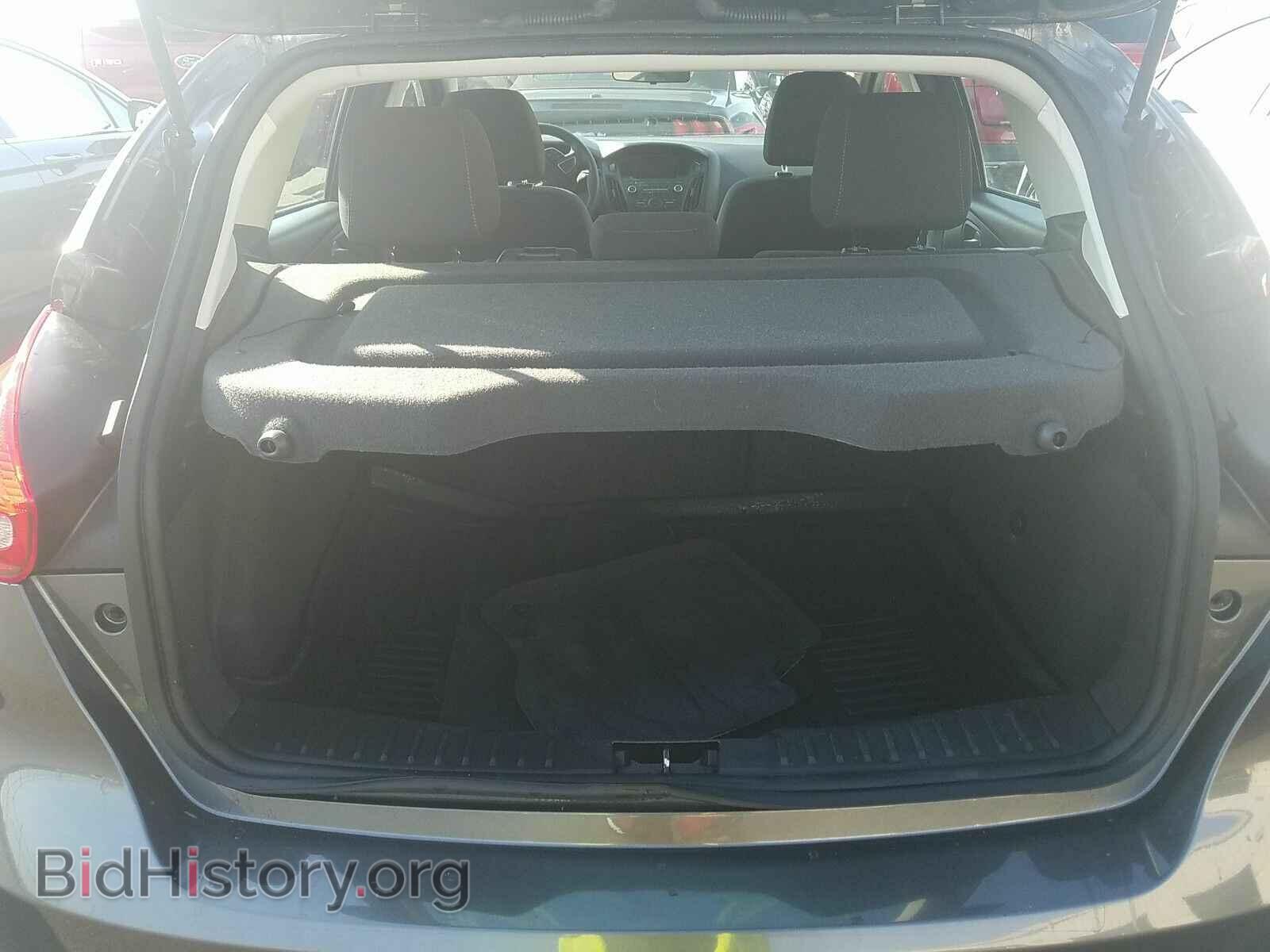 2016 Ford Focus - VIN: 1FADP3K26GL246773 - Photo 7