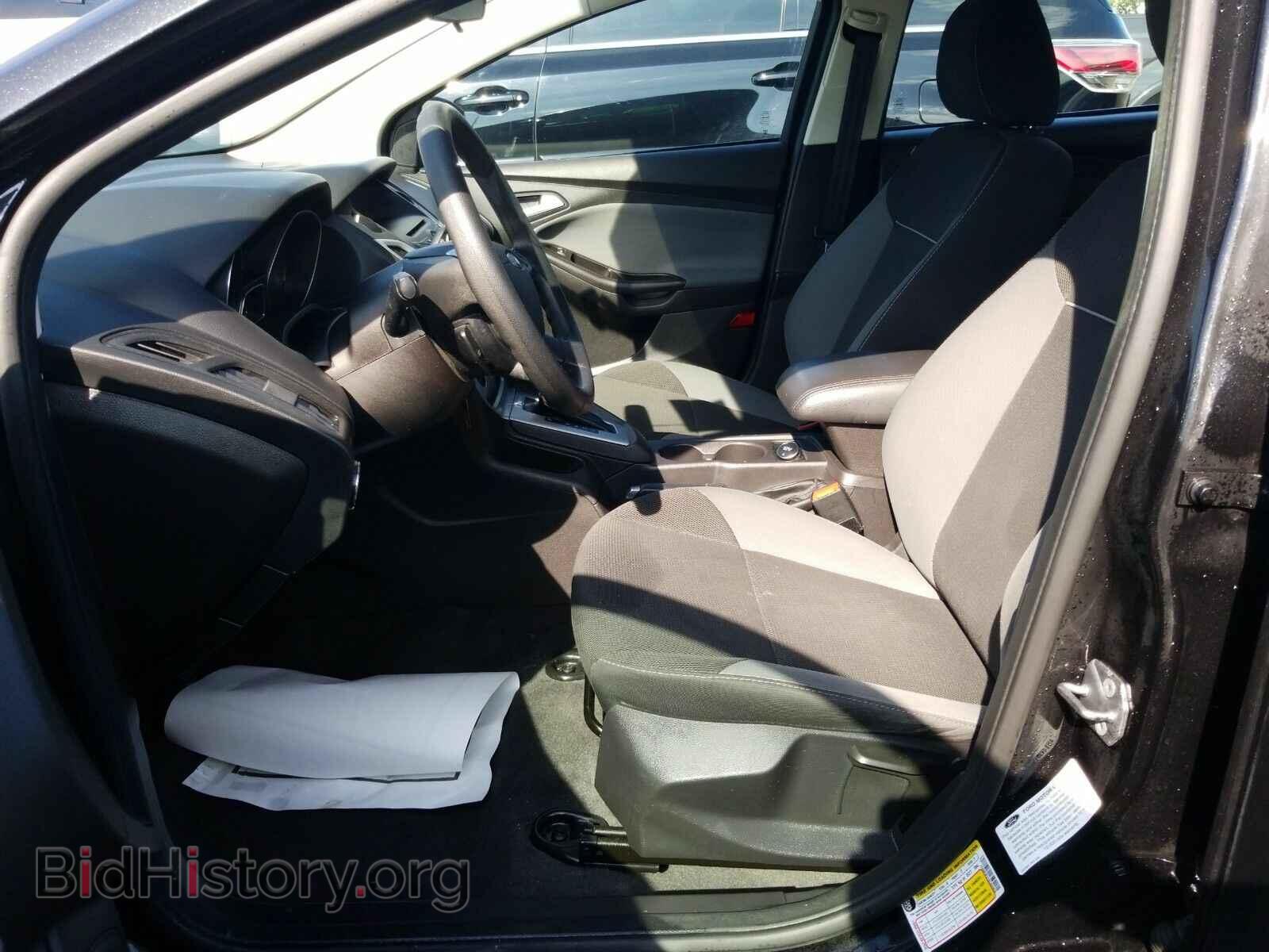 2013 Ford Focus - VIN: 1FADP3F21DL352859 - Фото 3