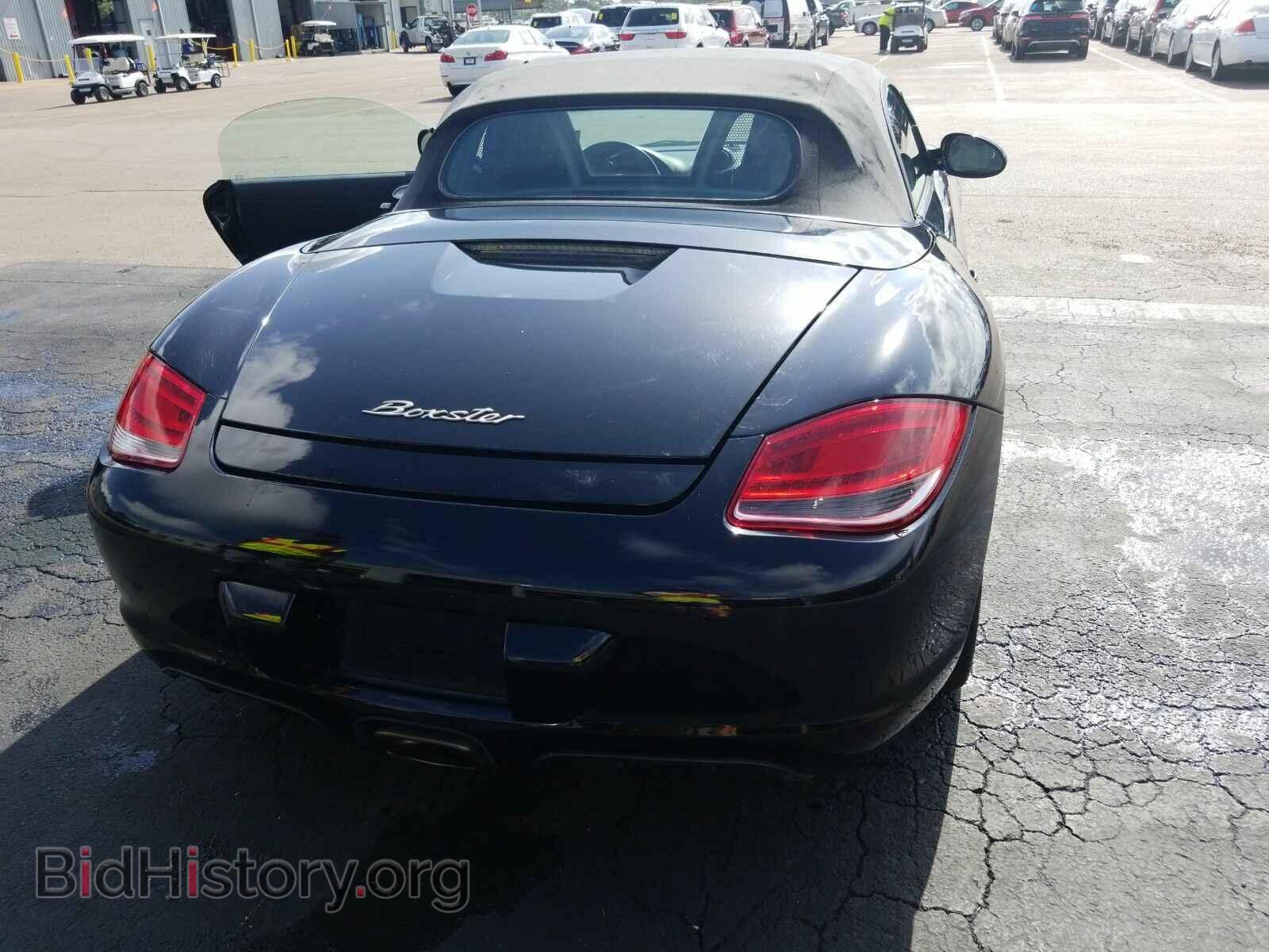 2010 Porsche Boxster - VIN: WP0CA2A80AS710208 - Фото 2