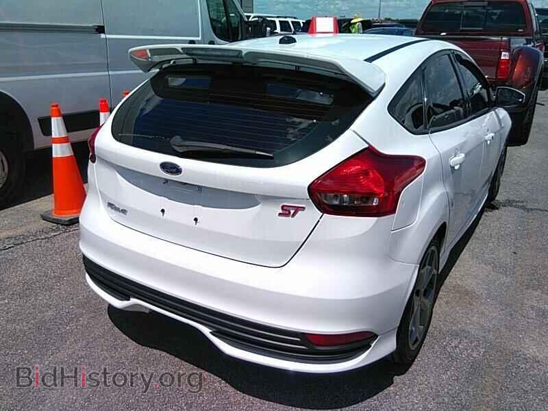 2017 Ford Focus - VIN: 1FADP3L97HL222561 - Фото 2